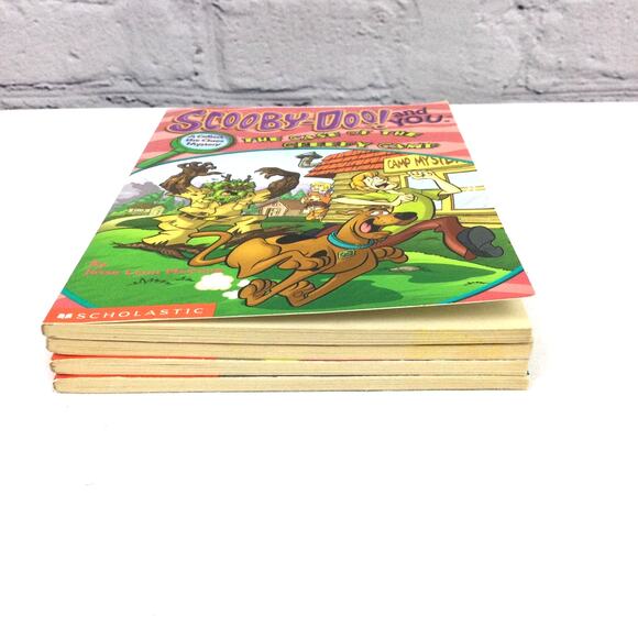 Scooby Doo and You The Case of the Living Doll Four Scholastic Book Bundle - Picture 4 of 16